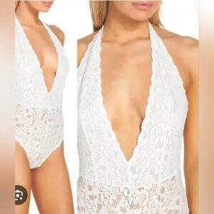 Free People Intimately Avery White Lace Bodysuit Large Plunging V-Neck Razorback